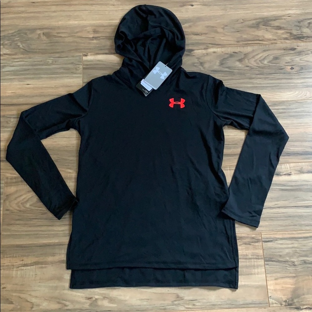 NWT under aurmor hoodie